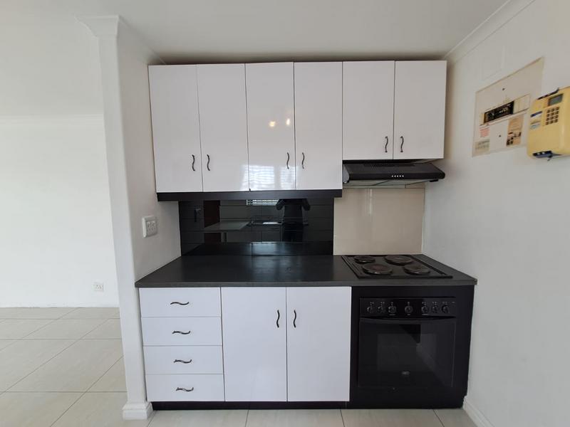 2 Bedroom Property for Sale in Ottery Western Cape